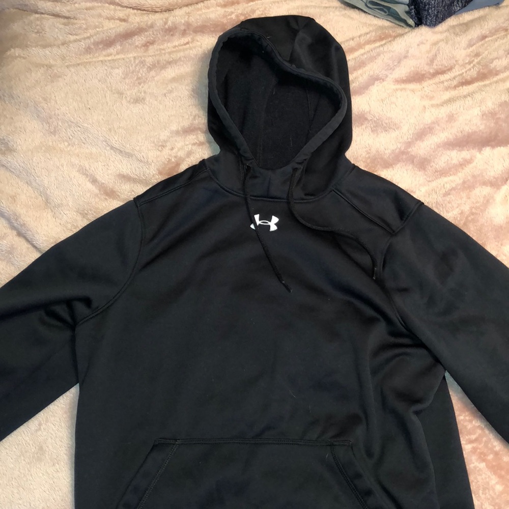 Men’s Small Under Armour Hoodie